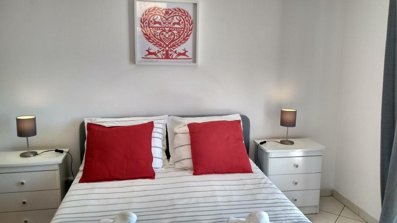 Apartamentos Monica Quarteira Ngoại thất bức ảnh